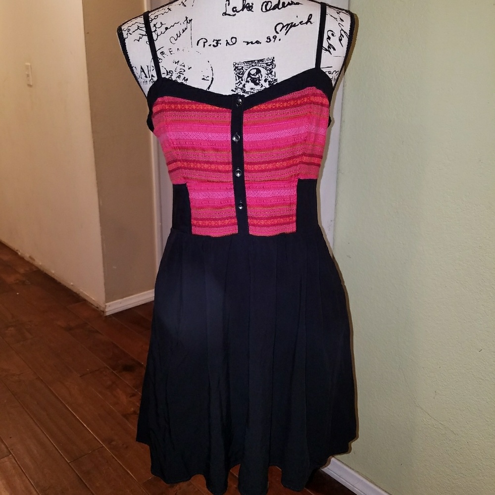 Express large spaghetti strap black dress